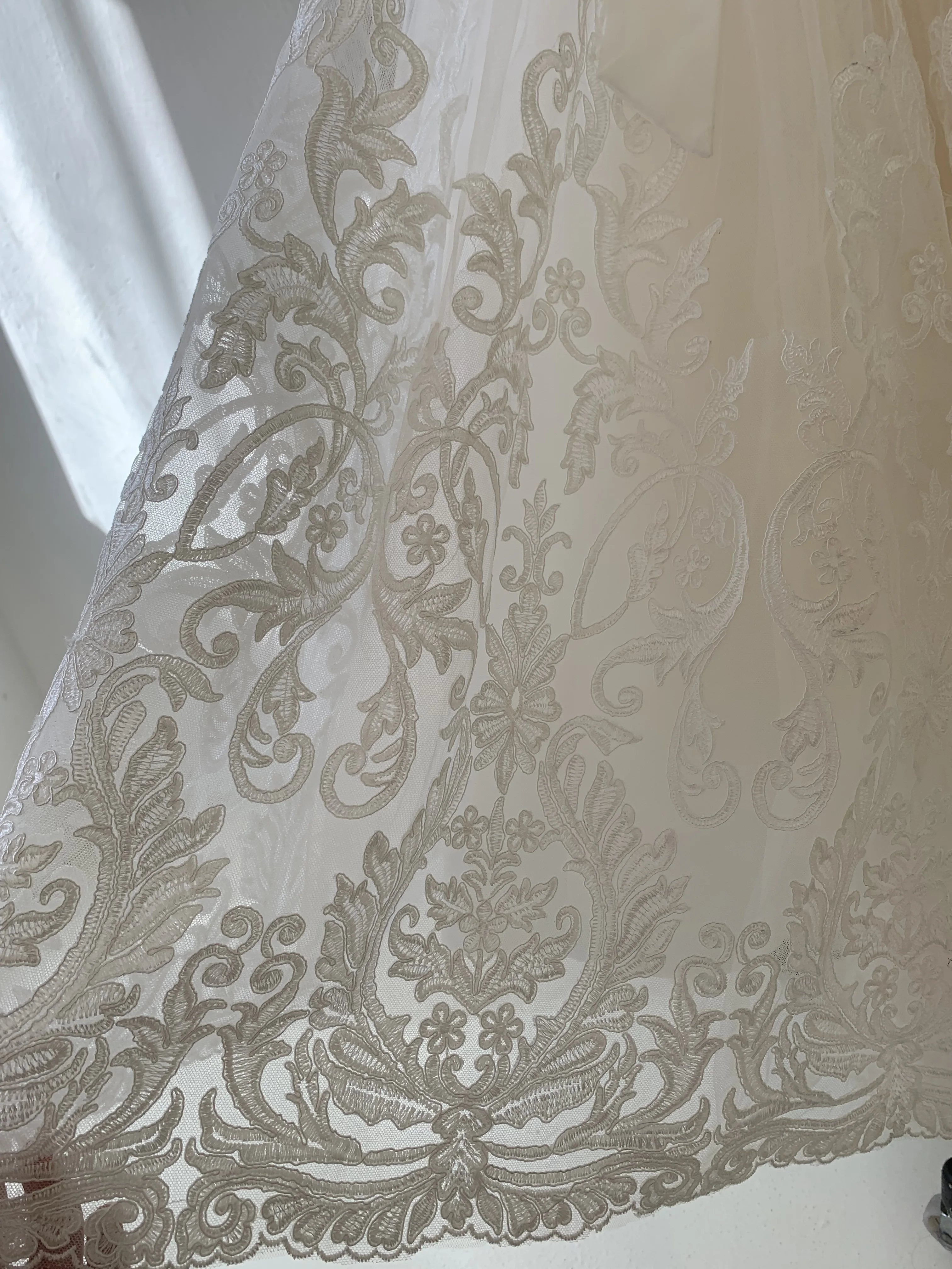 Ivory Lace Champagne Tulle Wedding Flower Girl Dress Kid Birthday Party Dress Couture Ball Gown Dress
