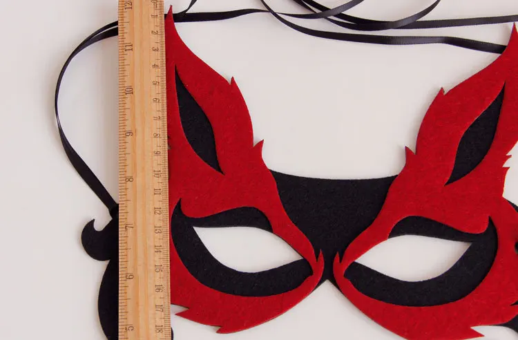 
Factory price hot sale fashion Halloween felt mask customized demon fox eye masquerade party masks 