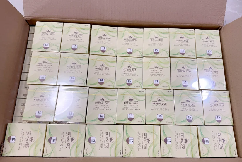 OEM High Quality Natural Deodorant Supplier Vegan Antiperspirant & Deodorant Aluminum Free Deodorant Stick