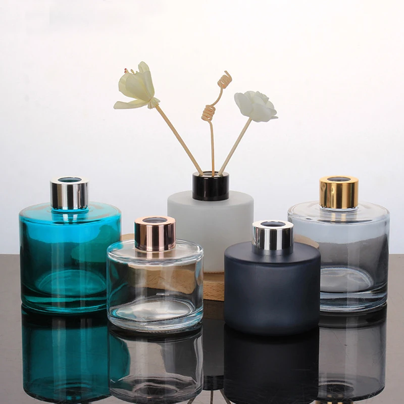 LR50 Round shape 50ml 100ml 150ml 200ml clear glass aromatherapy diffuser bottle