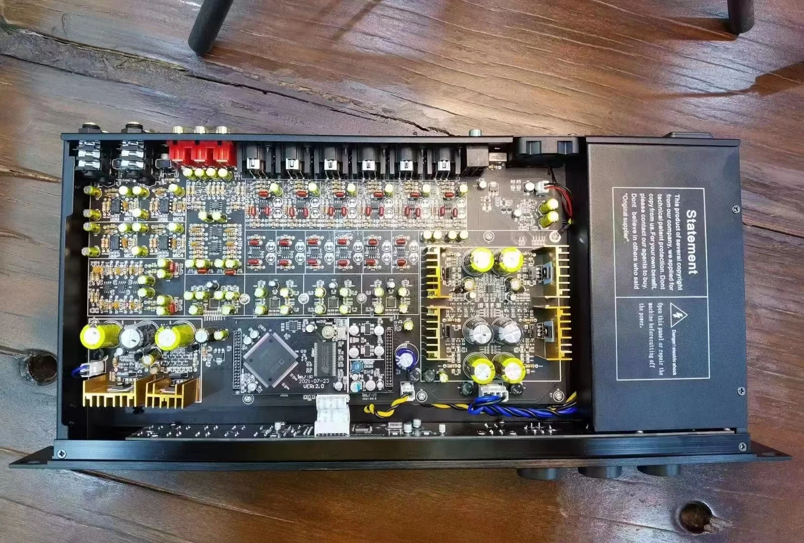 Professional Karaoke Audio Processor front eccetor Can Set via a PC Interface Prevent Howling