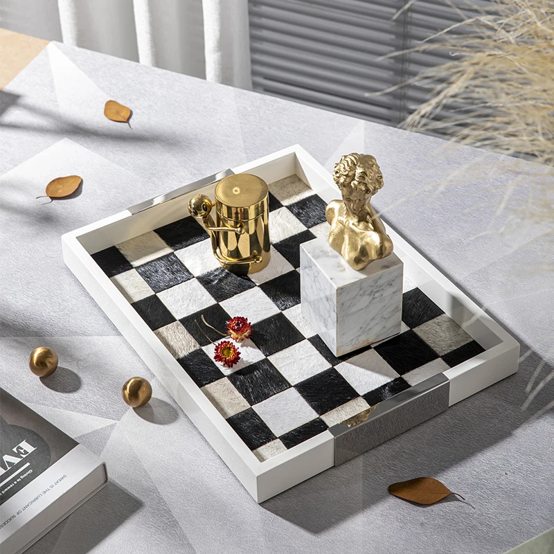 Modern light luxury black and white checkerboard grid horsehair wood tray entryway hotel jewellery storage tray