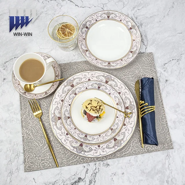Wholesale factory direct gold Eco-Friendly bone china dinner set 24 pieces dinnerware luxury shining golden designs cheap price