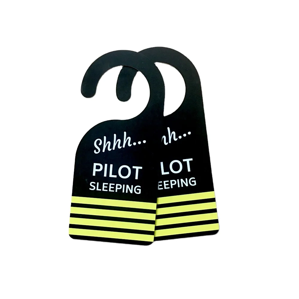 Заводская цена не беспокоить дверной ярлык ПВХ вешалка для дверей отеля круглые отверстия пластиковые дверные вешалки с QR-кодом.