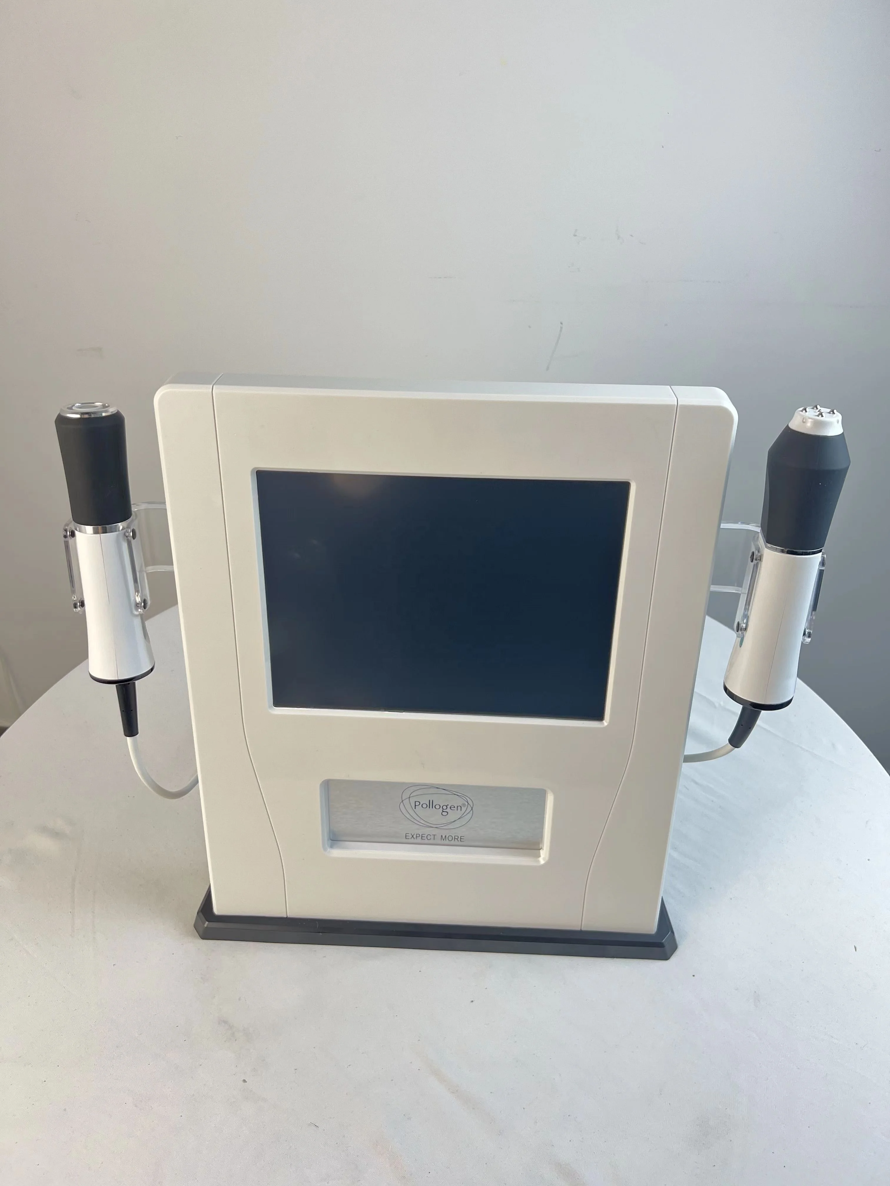 High Quality 3 In 1 Oxygen Jet Facial Machine RF Ultrasonic Skin Care CO2 Oxygen Bubble Exfoliate Oxygen Facial Machine