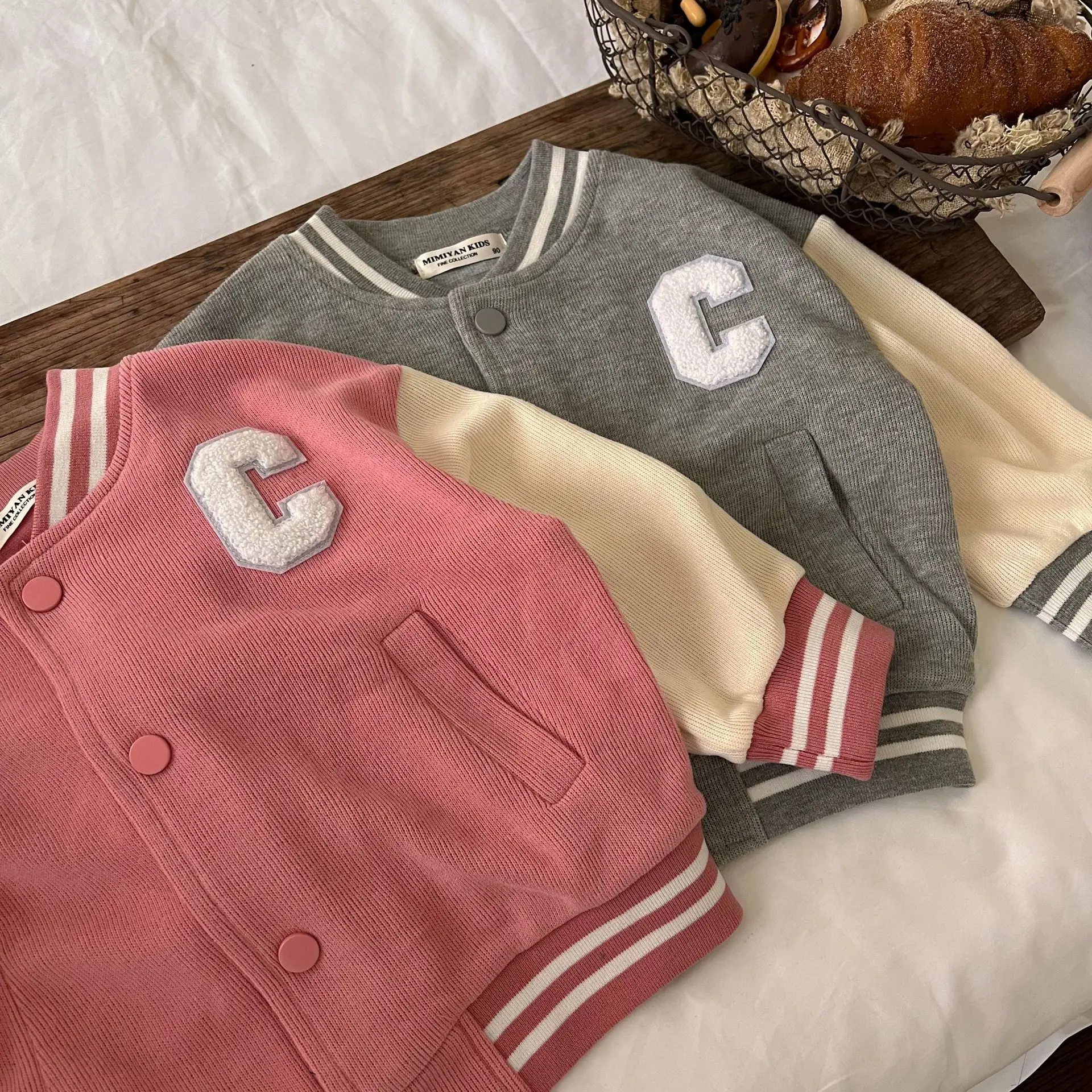 Custom Toddler Boys Girls Strip Trem Letter Graphic Jacket Kids Varsity Jackets