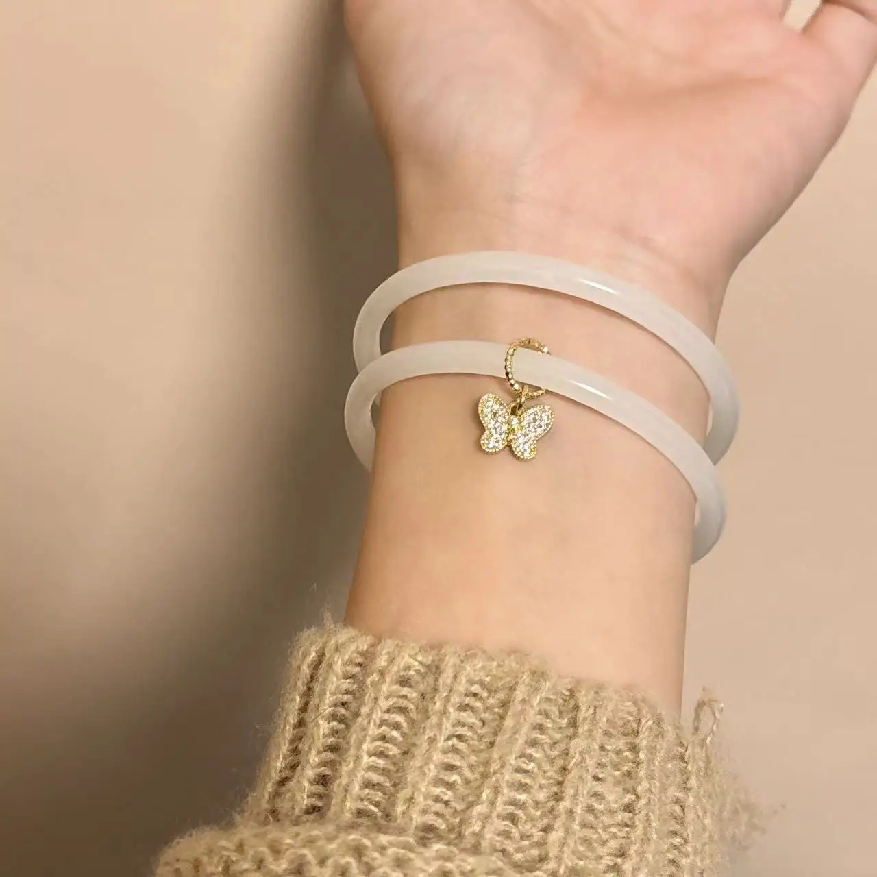 Chinese Style Gradient Color Imitation jade Bangle Zircon Butterfly Charm Cuff Bracelet chalcedony Glaze bracelet for Women