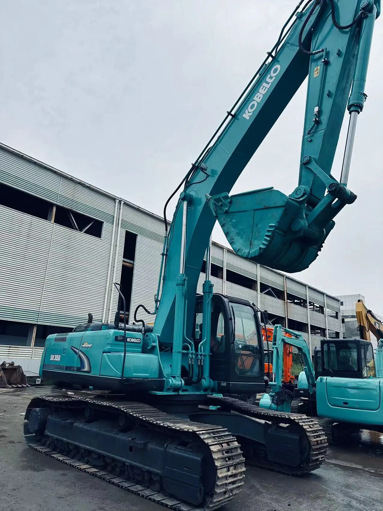 35ton Second-Hand Kobelco Excavator Sk350 sk200 original Accessories in Good Condition used excavator