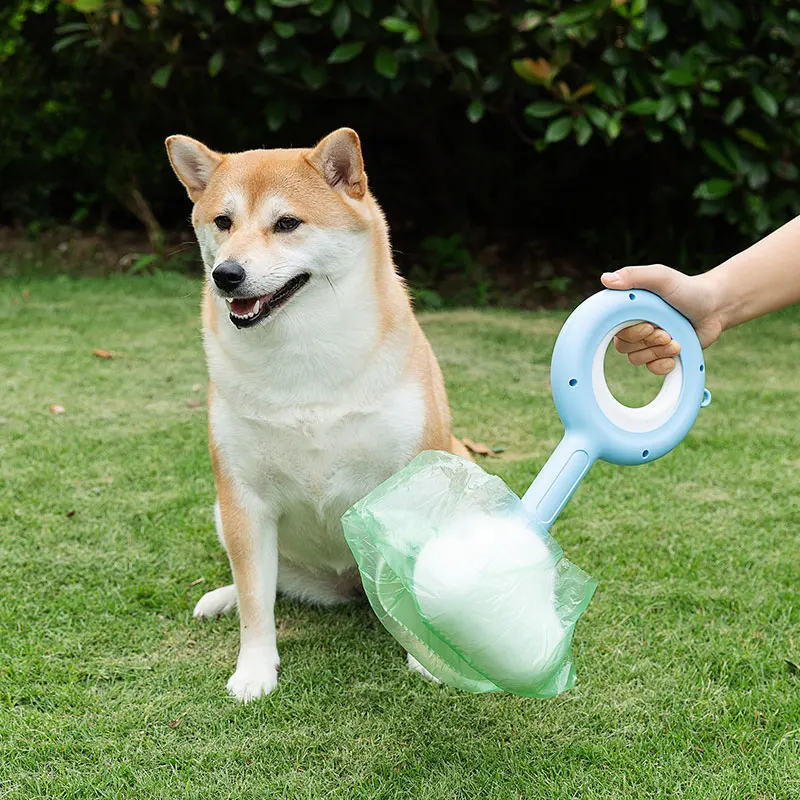 Factory Handle Portable Poop Scooper Dispenser Attached Dogs Pet Cleaning Tool Dog Scoop Poop With Bag For Outdoor