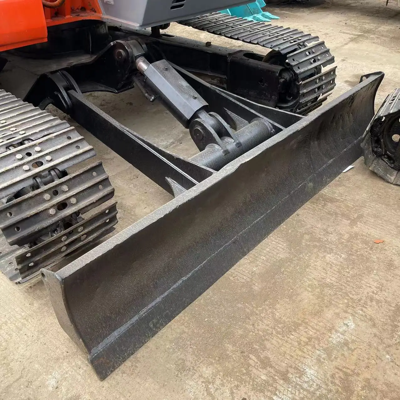 Hot Sell Excavator hitachi Zx70 Machine Hitachi120 Original Japan Excavator HITACHI120 In Stock On Sale