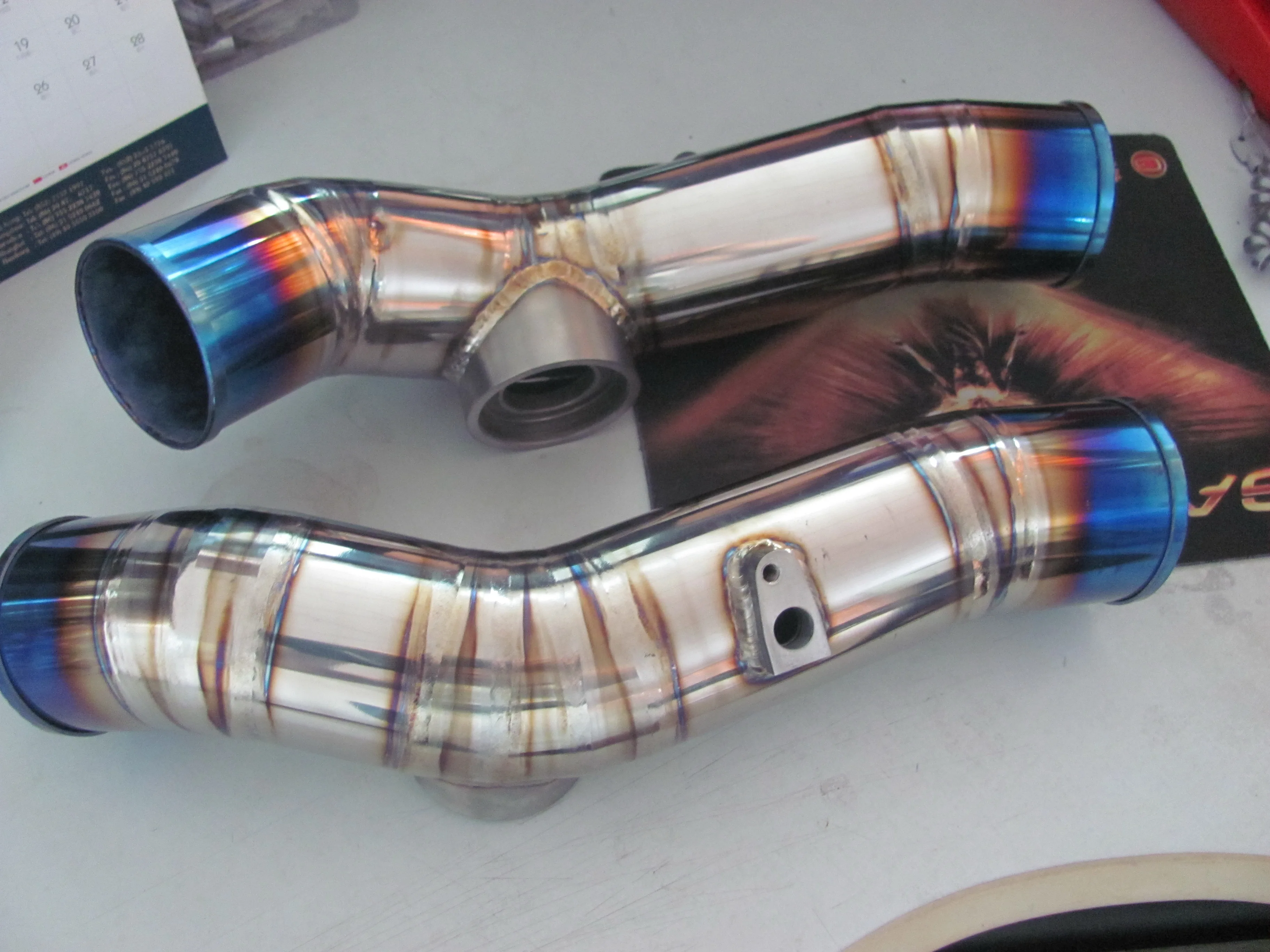 Car titanium exhaust intake pipe for auto GTR R35