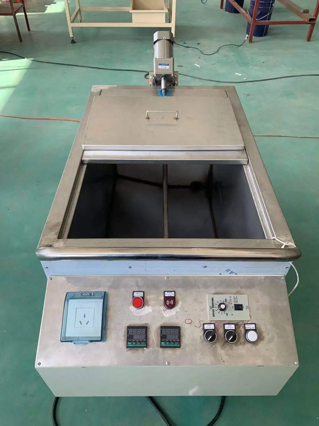 
wax melter candle making machine made in China 