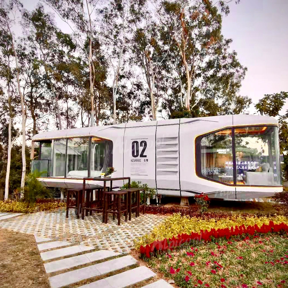 Z5 Steel Frame Prefab Modular House Luxury Villa Home Customized Floor Plan Optional for 2 4 people