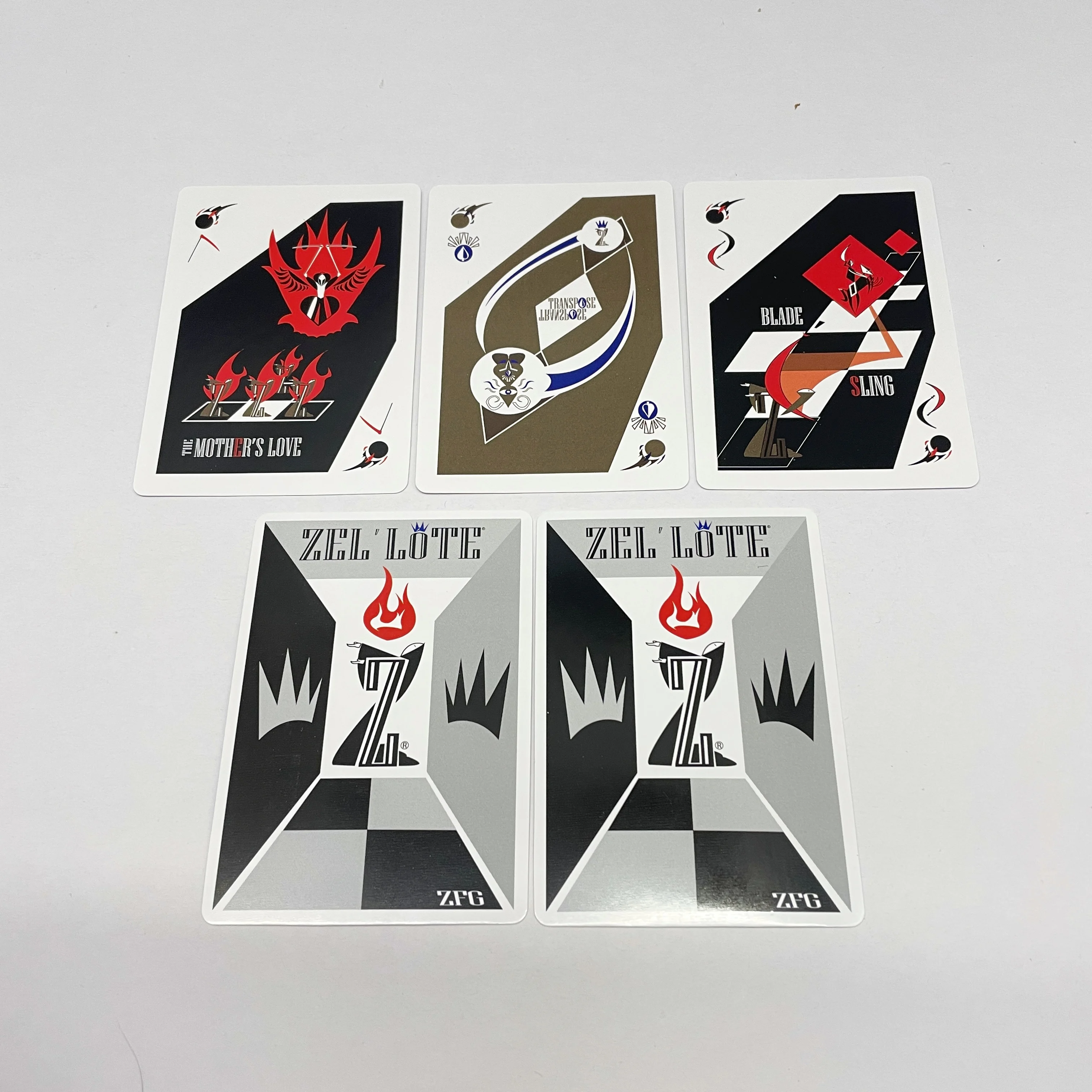 Customize board game high quality Monopoli board game and plastic house manufacture