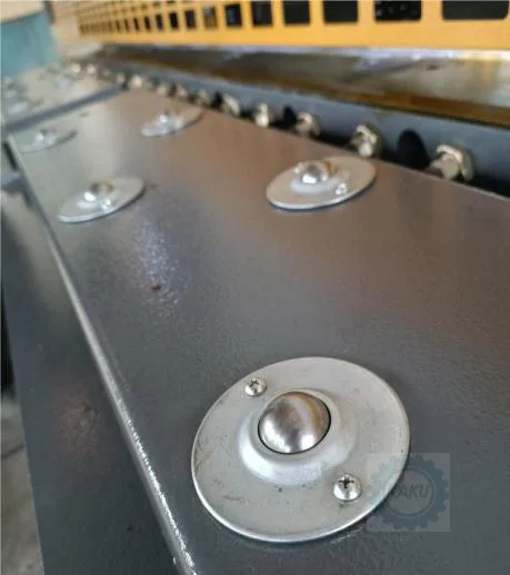 QC12Y-16X3200 Hydraulic Pendulum shearing machine Scissors with E21 system