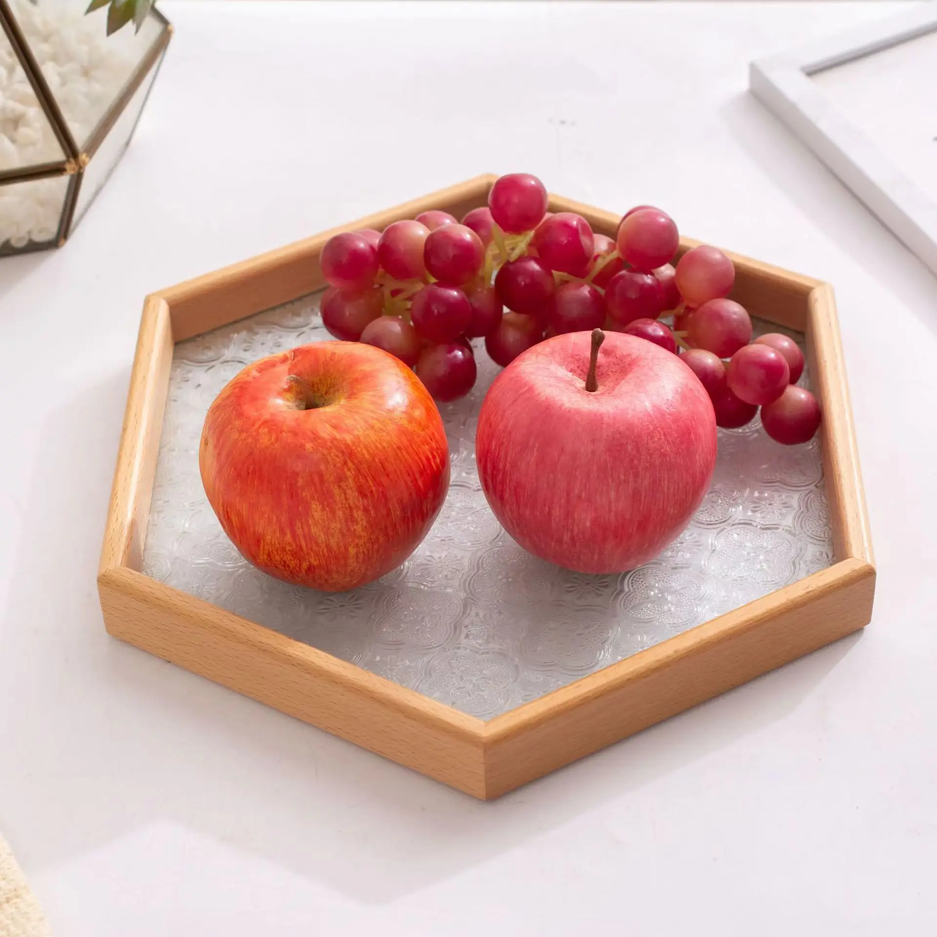 Japanese Vintage Begonia Embossment Glass Tea Cup Tray Home Coffee Tea Candy Tray Aromatherapy Storage Tray