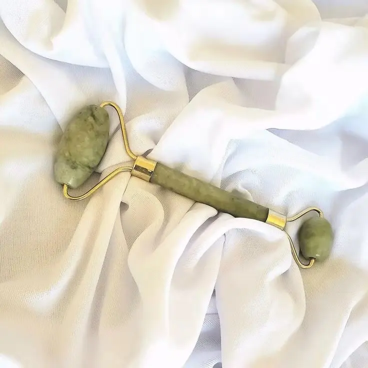 Jet Face Lifting Massage Gua Sha Set Jade Face Roller 100% Real Natural Facial jade facial roller