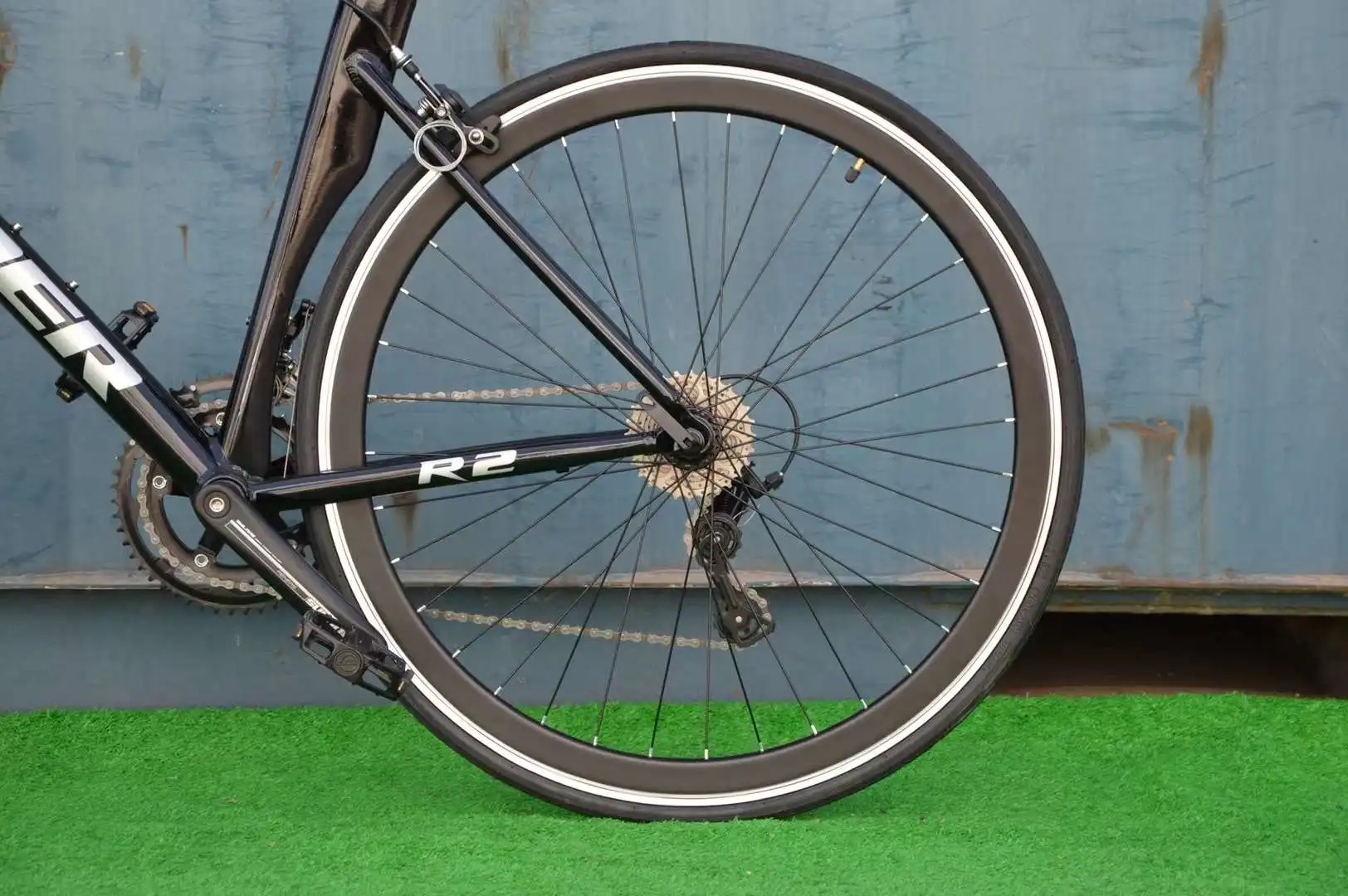 Buy Cheap Bicycle For Adults Bike Wholesale By Cycle For Man 12 Speed Bike 700c  Racing Road Bike Carbon Bicycle