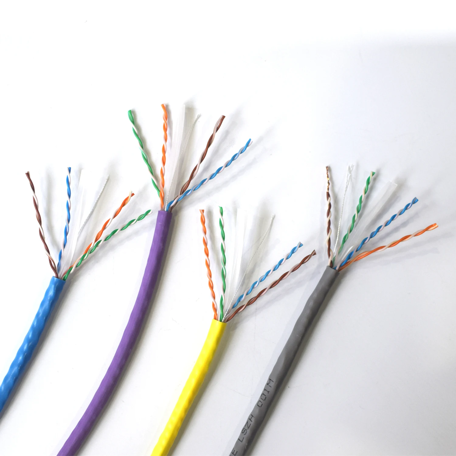 LAN Cables UTP CAT6 Cable 23AWG CAT 6 4 Pairs Network Category 6 /UTP CAT6a Ethernet Cable