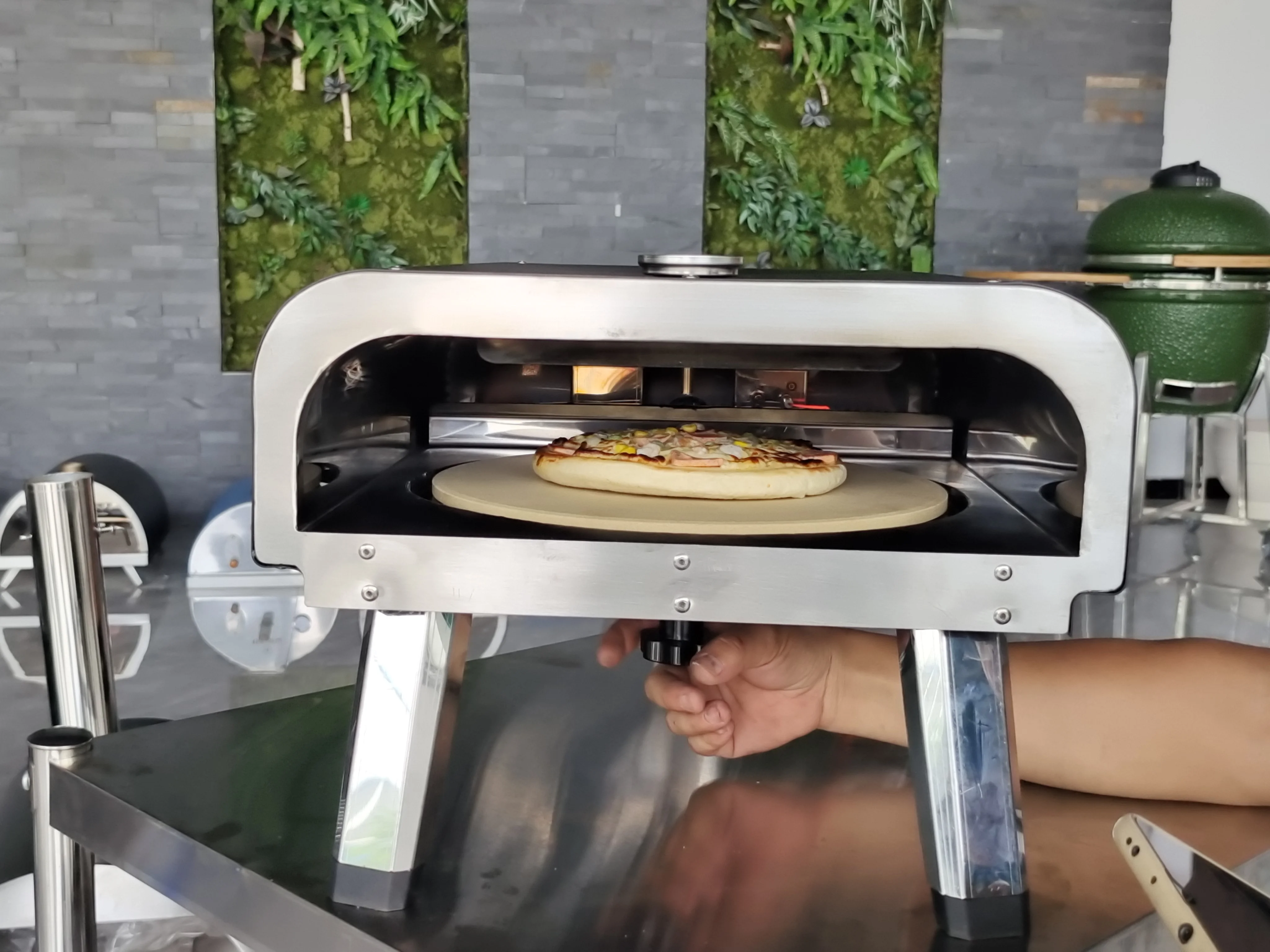 Warmfire modern design pizza oven gas with rotate stone outdoor pizza oven