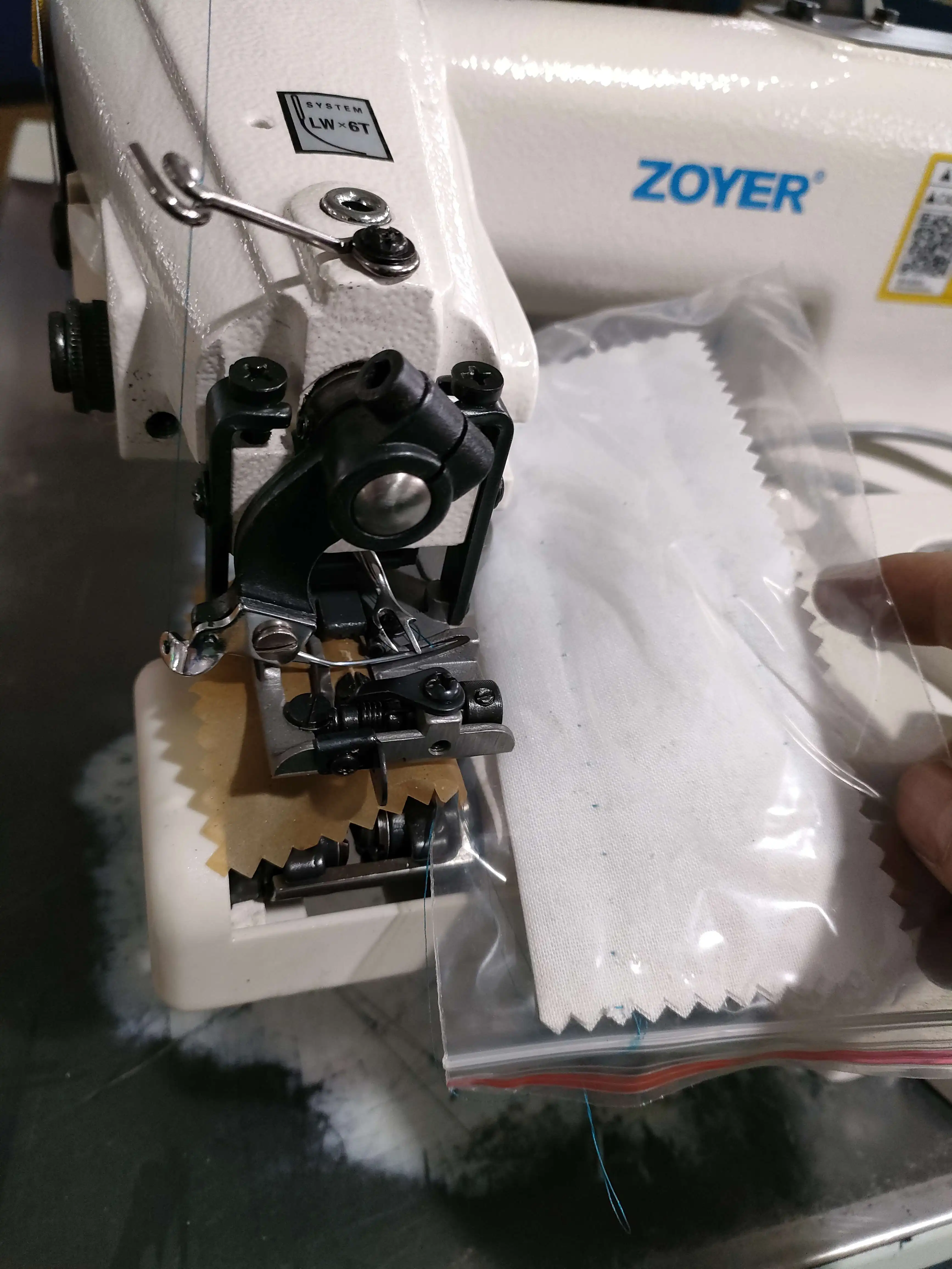ZY-601 Industrial Blind Stitch Machine(EDGE SEWING MACHINE)