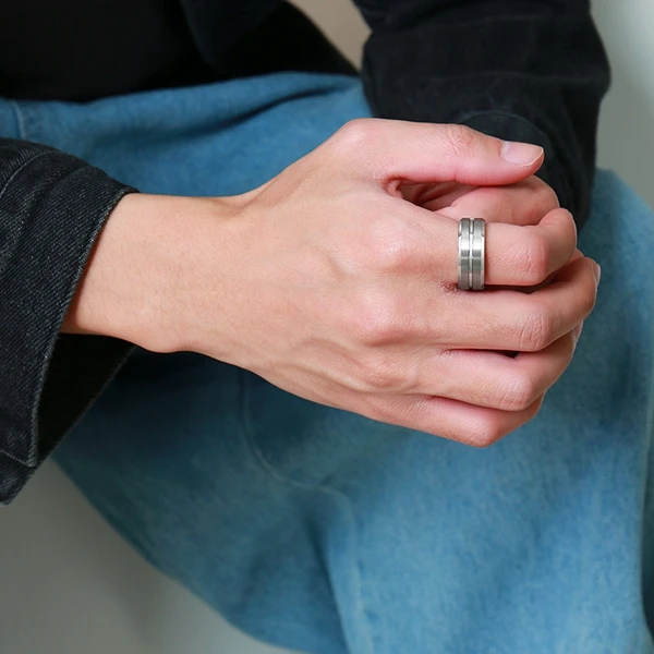 Hot Engagement Bands Custom Tungsten Carbide Rings Core Beveled Edge Mens Tungsten Wedding Ring