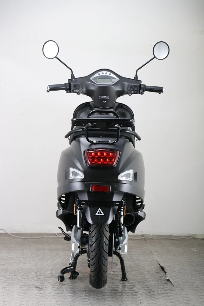 Wholesale High-end Lead Acid Battery Scooter Adult Electric Women Motorcycle E Scooter 2000 Watt