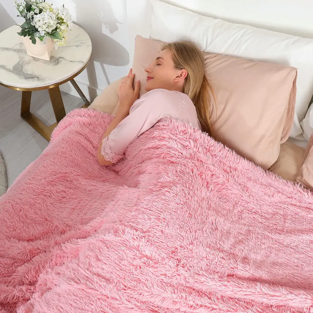 Faux Fur Throw Blankets Wholesale Microfiber Shaggy Fleece Blanket for Winter Plush Soft Warm Decorative Blankets