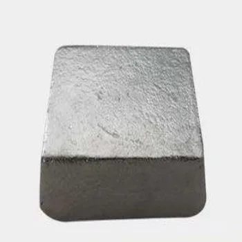 In March, large quantities of magnesium ingot were exported from the warehouse