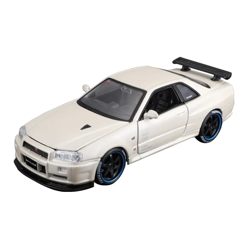 Bburago 1:24 Ni ssan GTR R34 Classical Super Car Metal Racing Simulation Alloy Car Model Diecast Toys Vehicle