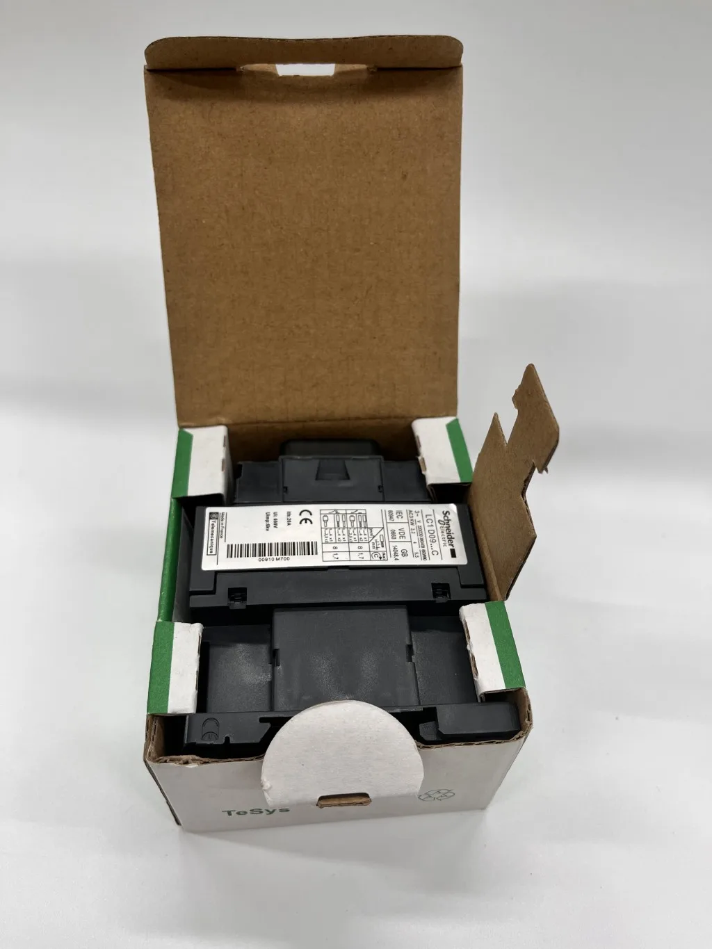 ac contactor LC1D09M7 in new design black ac ontactor