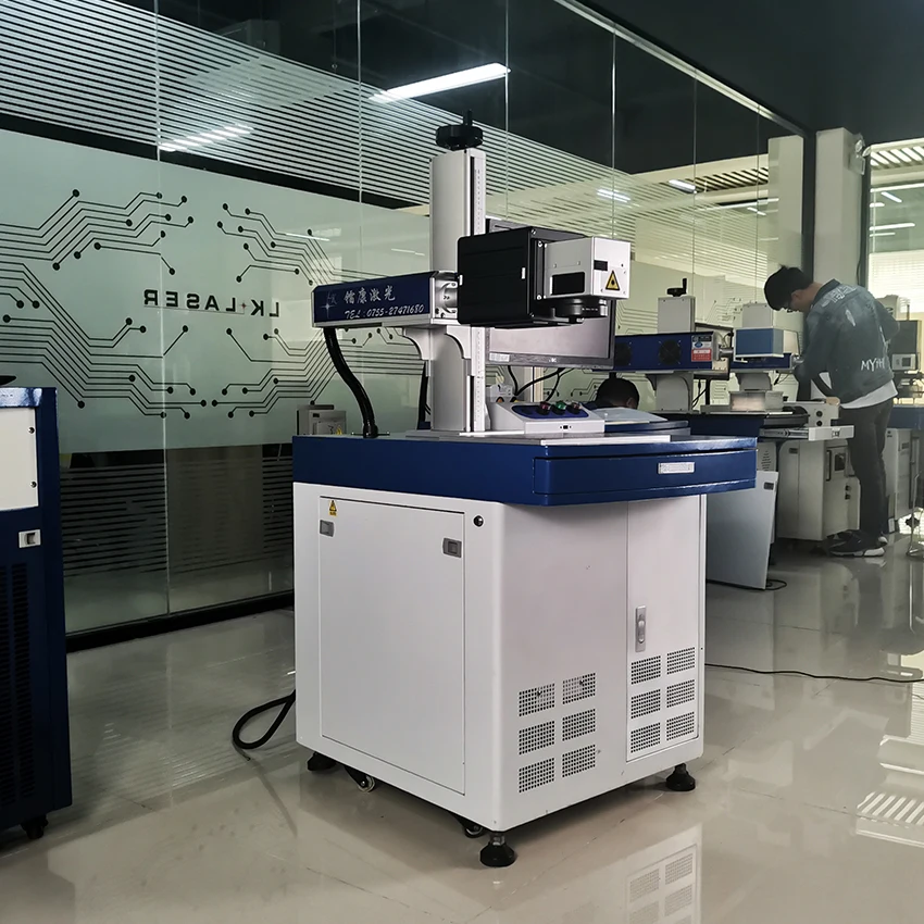 Autofocus 3D dynamic color mopa 100W fiber marking machine/ M7 JPT 30W 50W 60W 80W laser relief engraving machine for mold coin