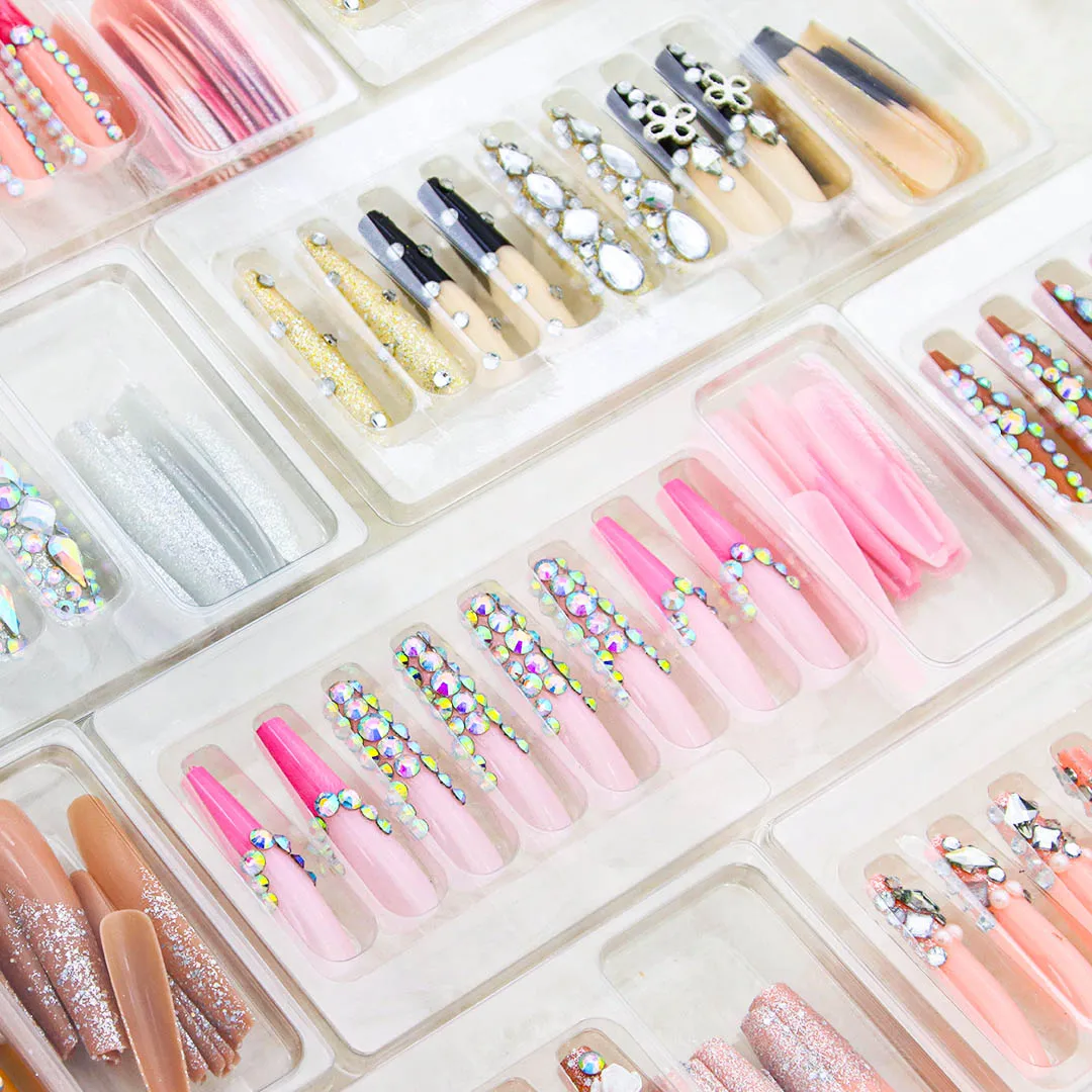 Новые продукты для лака ногтей с европейскими и американскими длинными бриллиантами инкрустированные накладные ногти