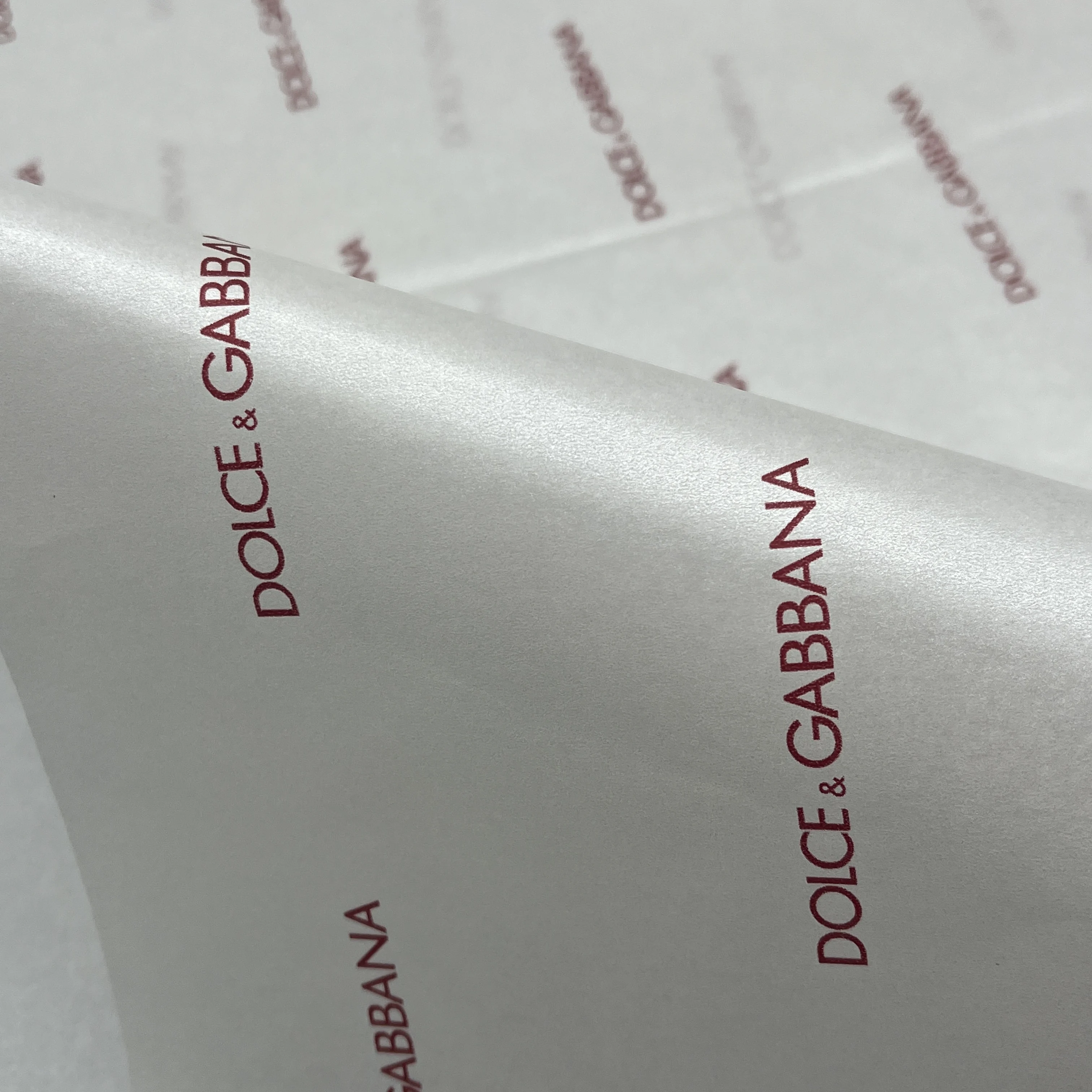 22g Pearlescent Printing Custom Packaging Silk Paper Flower Gift Packaging Paper For Business
