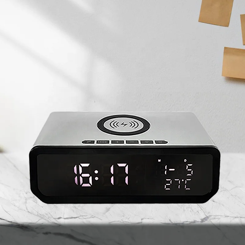 10W Wireless Qi 3.0 Charging Table Clock with Temperature and Humidity 10W Desktop Office Use Electric Alarm Office Motive