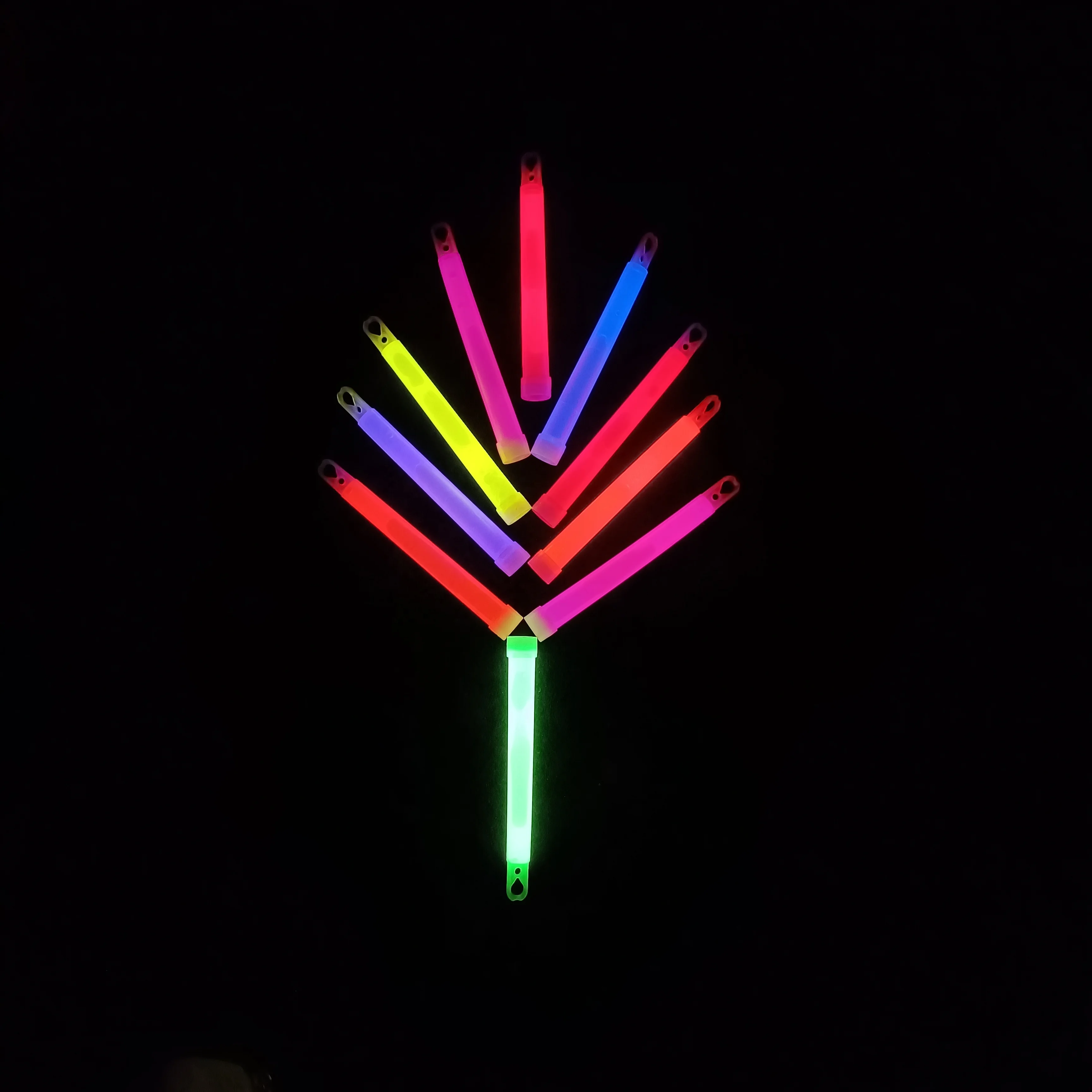 Светящиеся палочки для вечеринки 6 дюймов