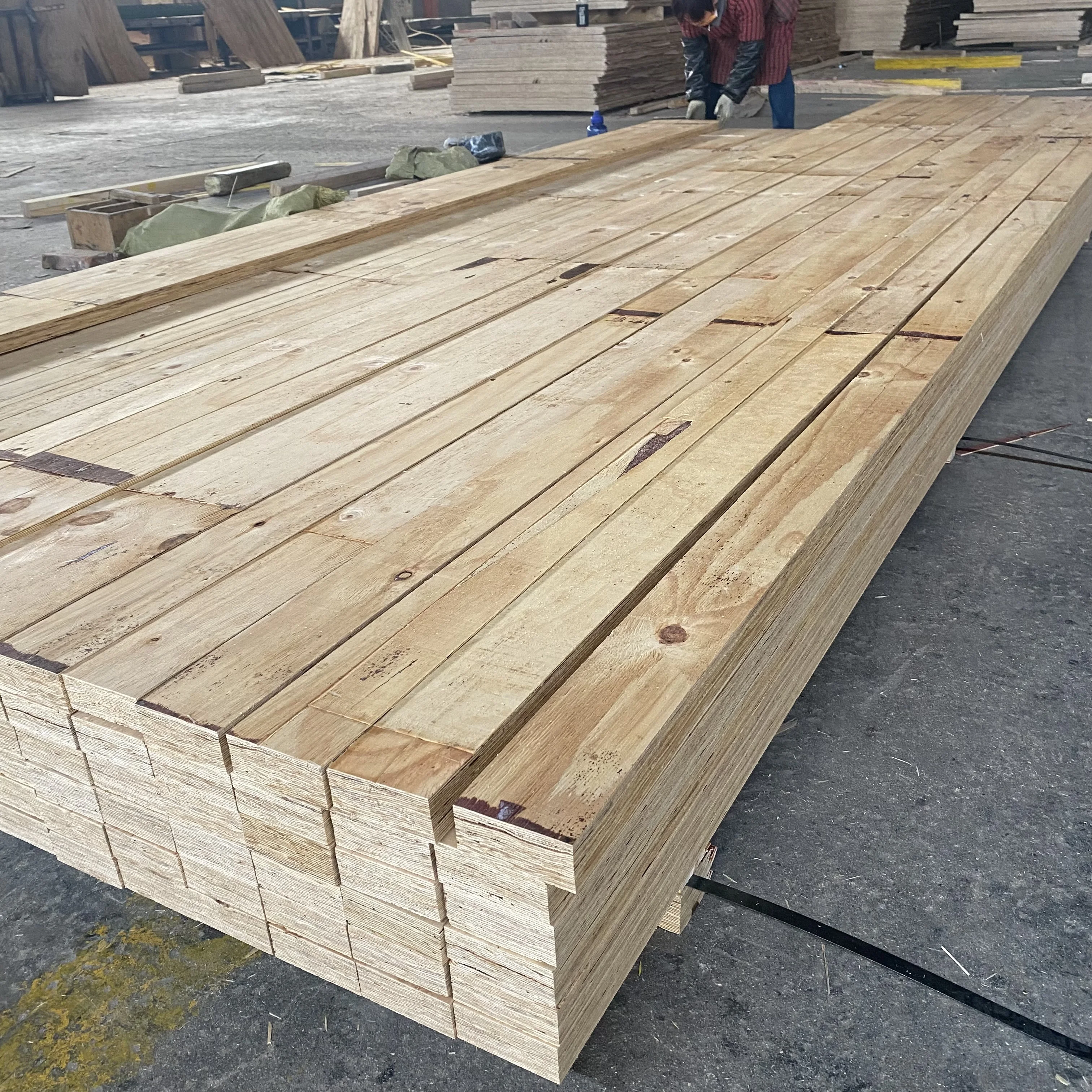 Lvl Beams LVL Building Beam yeluwood Pressure Treated LVL Timber For Sale H20 Structural Laminated Veneer Lumber
