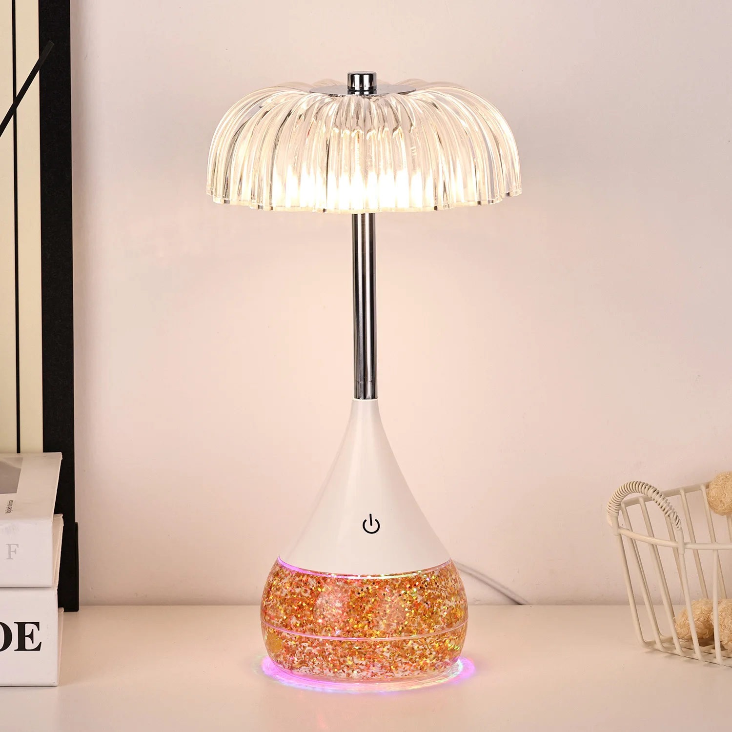 Simplicity Style Night Light RGB Glitter Bottle Eye Protect Transparent rubik Cube Led Desk Lamp with Crystal Shade