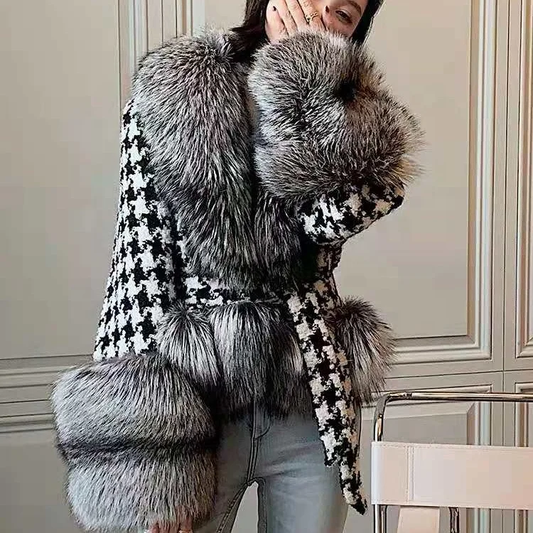 Big Sliver fox  fur  collar  and  Cuff    women fur    coat     warm  fashion fur  coat   wool  fabric   coat
