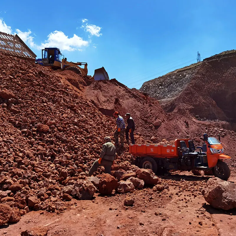 Wholesale red and black volcanic stone used to filter water and decorate gardens