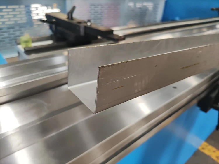 High precision 100 ton 3200mm 6axis CNC electro hydraulic Press Brake With DELEM DA 66t CNC system