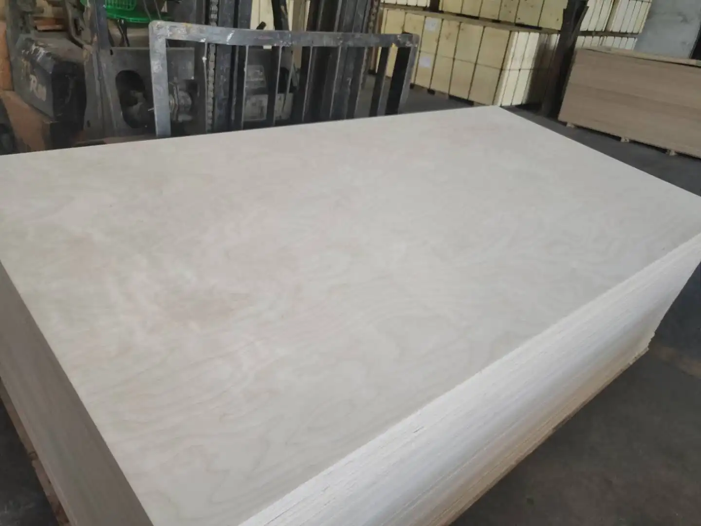 4x8 birch Plywood 18mm made in Linyi City