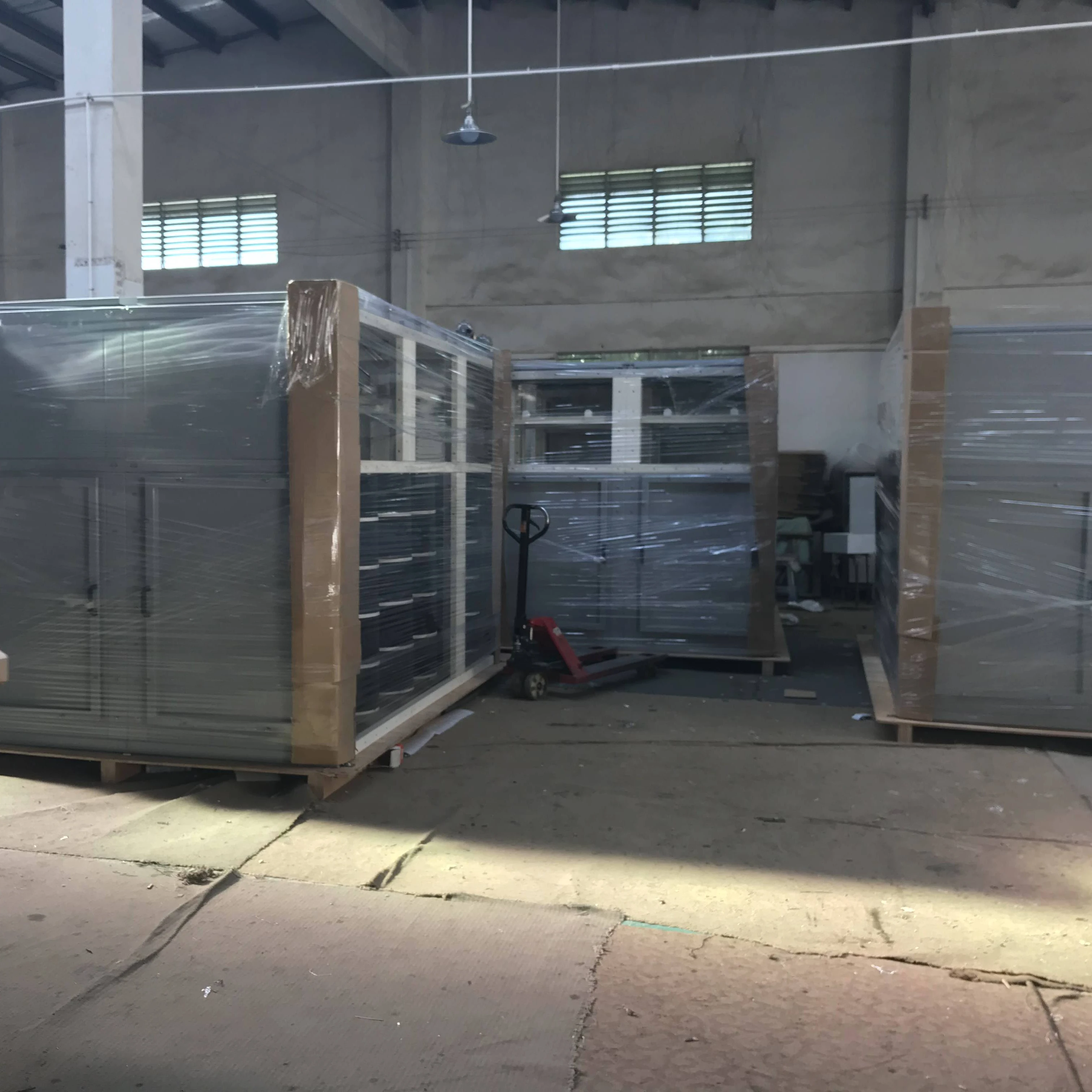 Processing stainless steel shelf bracket sheet metal rack