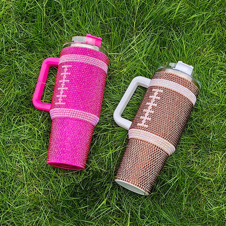 2024 Hot Sale Stainless Steel Vacuum Insulated Travel 40oz Stanelys Tumbler With Handle 40 Oz Rhinestone Studded Cow Print Bling