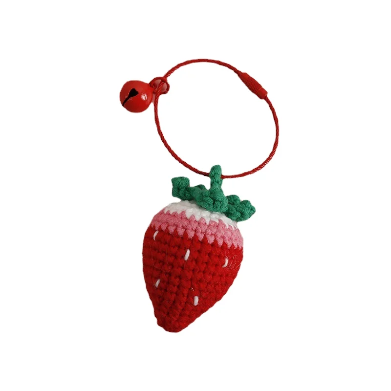 2024 New Fashion Crochet Stainless Steel Strawberry Keychain Sweet Keychain for Gift