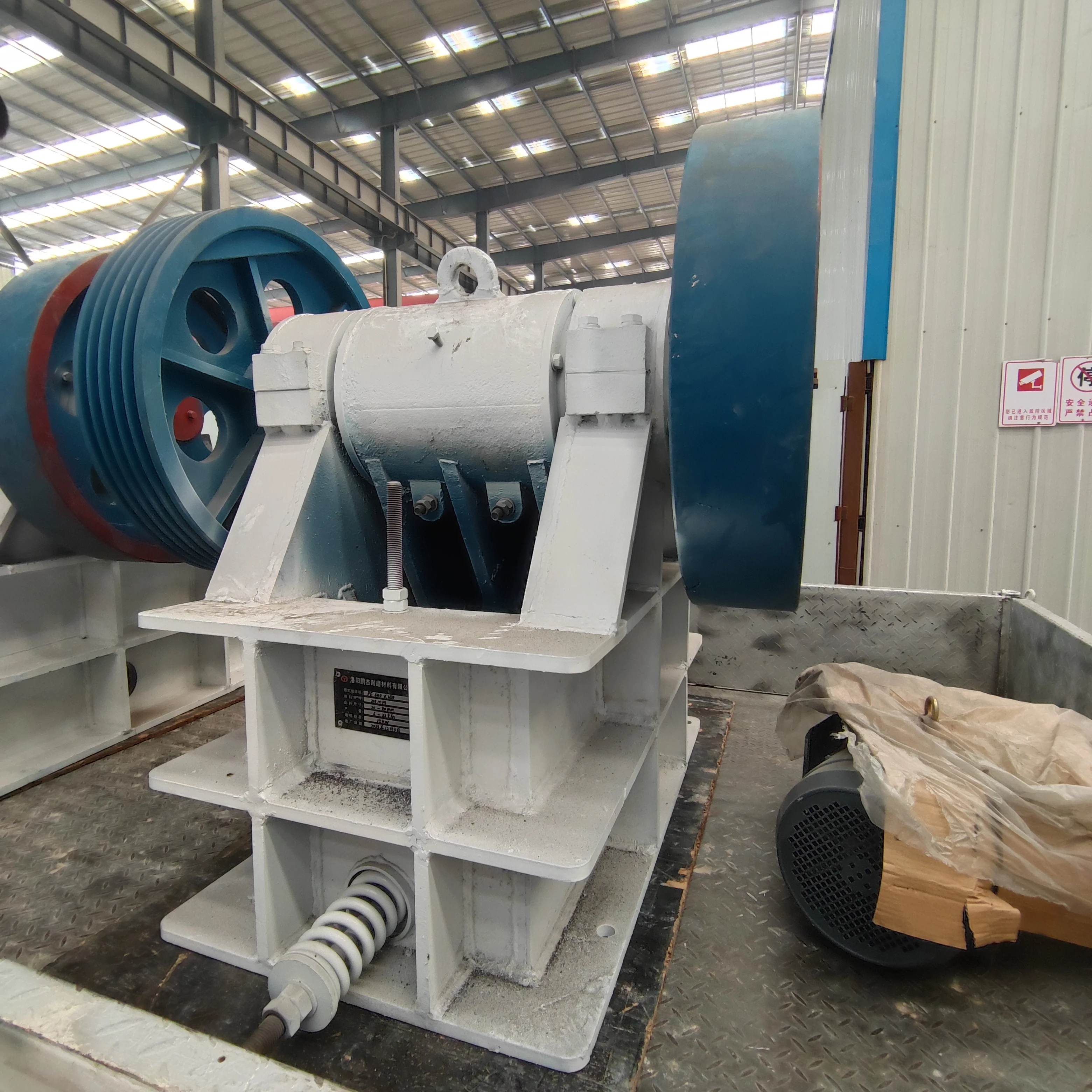 Low Price Of Fix Stone Crusher Quarry Stone Crusher Crushing Jaw Crusher Machine PE400*250 For The Stone Rock