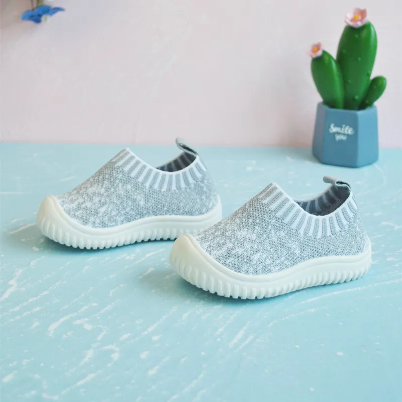 
Fly Weave Fabrics Two Solid Colors Slip-on Shoes Children School Casual Shoes 