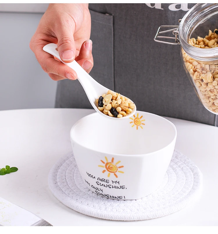 Japan Bargain Set of 4 Soup Spoons Asian Japanese Chinese Wonton Soba Rice Pho Ramen Noodle Soup Spoons with Hook