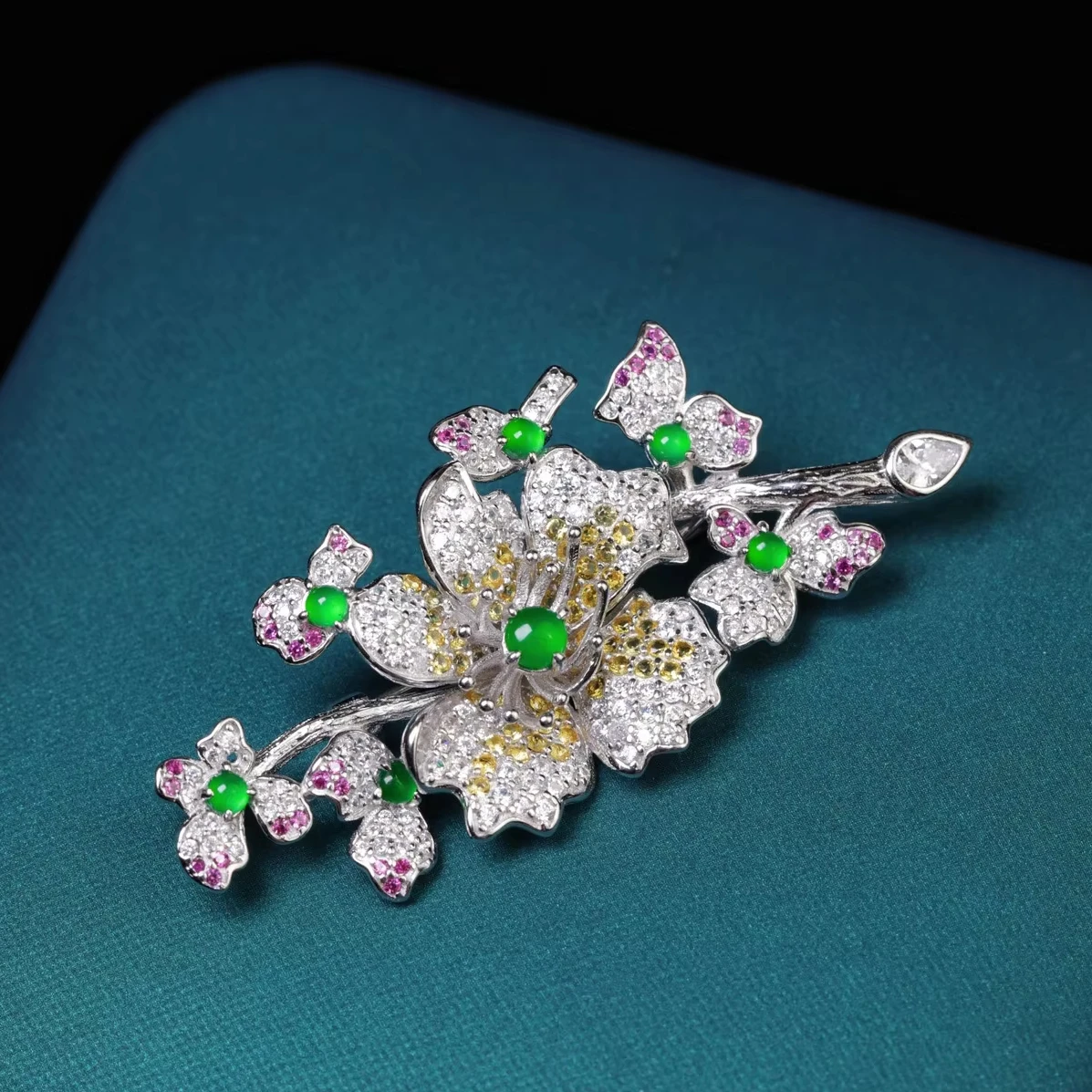 Customize Designer Luxury Jewelry Brooches For Women Zircon Inlay 925 Sterling Silver Jade Flower Brooch