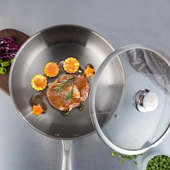 Wholesale 32cm cast iron wok with glass cover non-stick chinese wok wooden handle wok pan